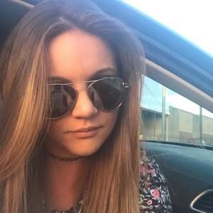 Meet your Posher, Julianna